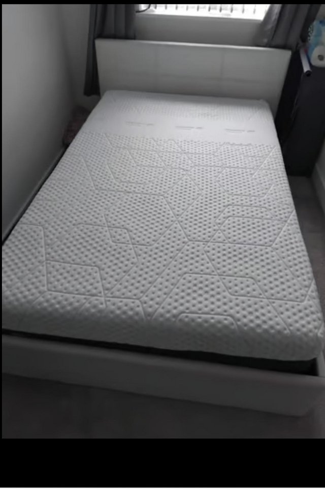 Preview of the first image of **new** small double emma mattress.
