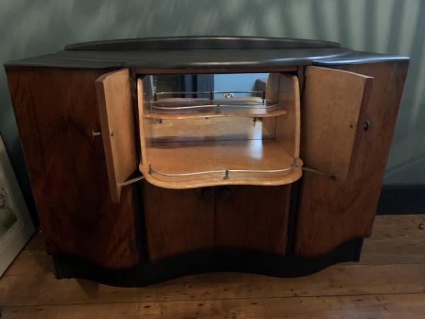 Image 1 of Refurbished drinks cabinet with display drawer