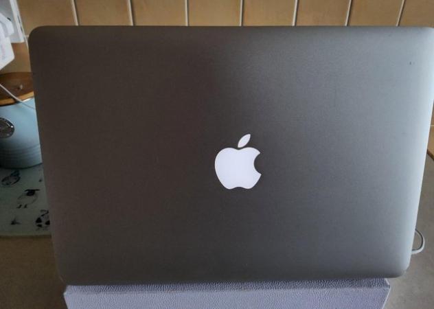 Image 1 of MacBook Pro 2015 13" Retina Intel Core i5 2.7 GHz 8GB 120Gb