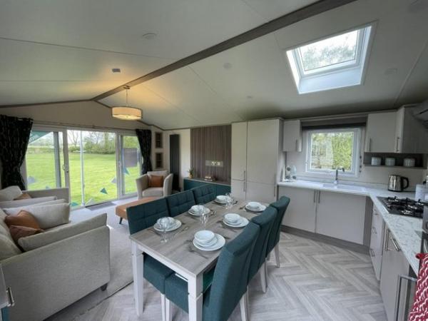 Image 3 of Modern 2 bed Holiday Home for sale at Tattershall Lakes