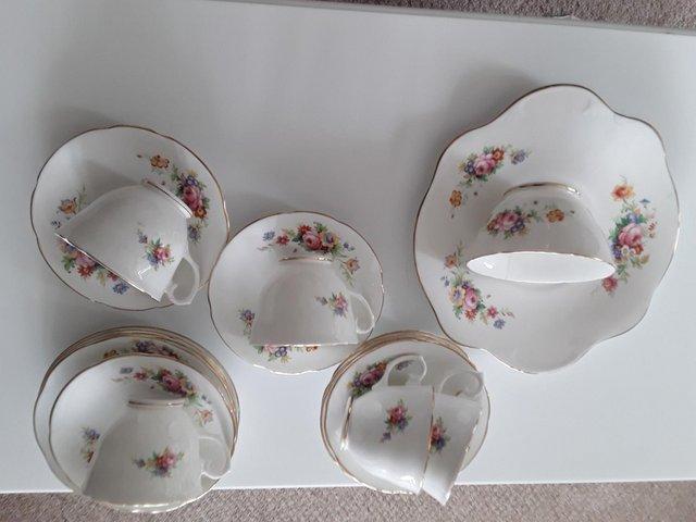 Preview of the first image of Alebury bone China tea set made in England 30s.