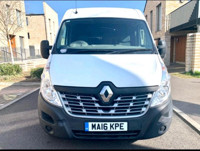 Preview of the first image of Renault Master 2.3 Dci35   YEAR 2016  Business.