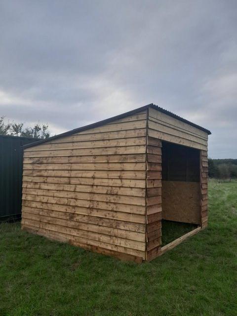 Preview of the first image of 12 x 12 field shelter to rent. £57.60 per month.