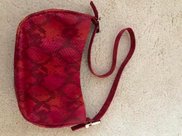 Image 3 of Carvela Red/Pink snakeskin effect shoulder bag