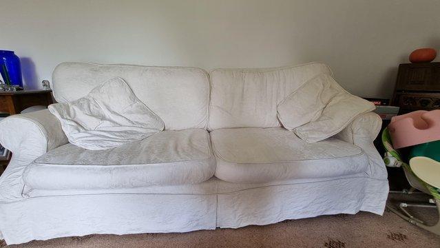Image 2 of 3 seater sofa with cream washable covers