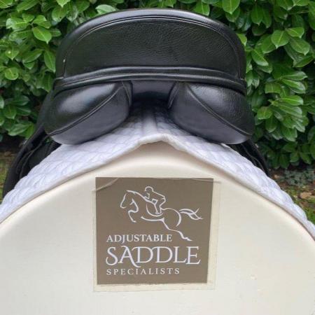 Image 18 of Kent and masters 17.5 inch Gp saddle