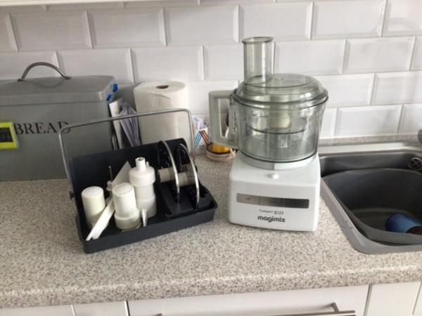 Image 1 of Magimix 3200 and full set of utensils