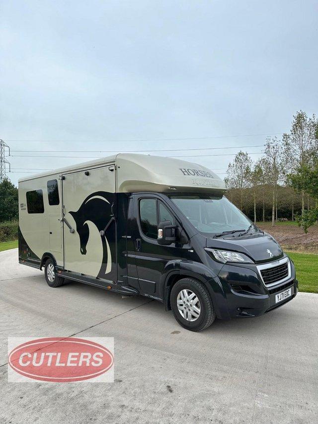 Preview of the first image of Equi-Trek Victory Excel 2021 Horse Lorry Px Welcome VG Condi.