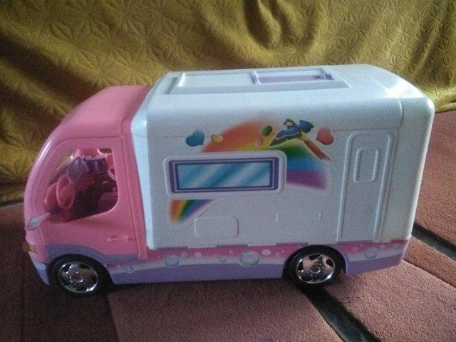 Preview of the first image of Mobile Sweet Home Campervan for Barbie dolls.