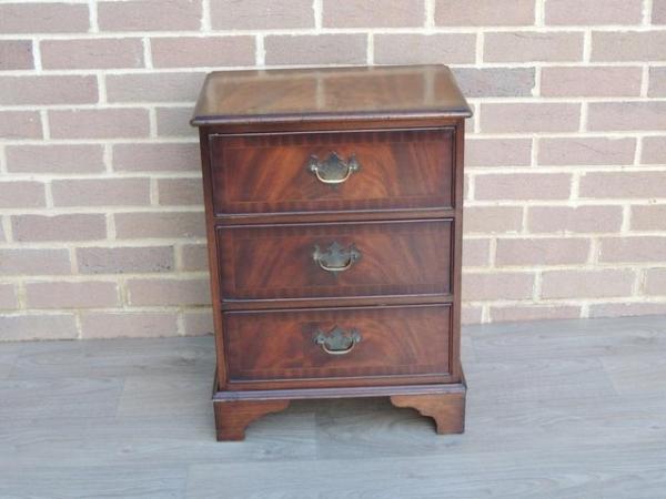 Image 1 of Bedside Table / Nightstand (UK Delivery)