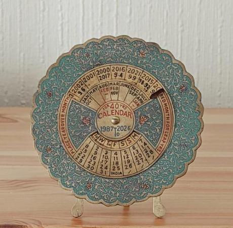 Image 1 of Vintage Archana Crafts Perpetual 40 Year Desk Calendar