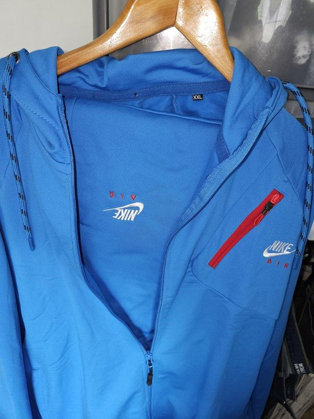 Preview of the first image of Mens NEW Tracksuit XXL Blue Nike air.