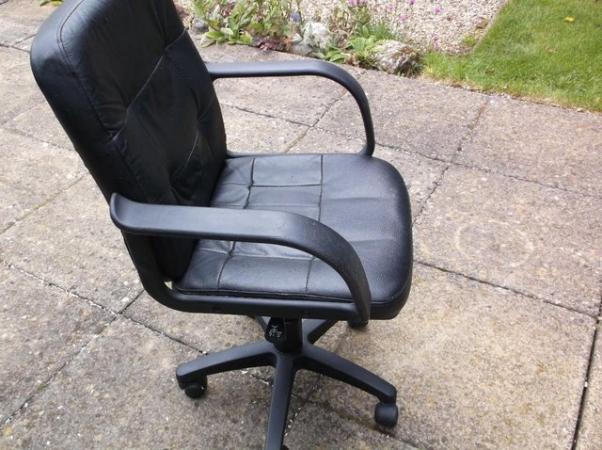 Image 3 of WORKING FROM HOME - ADJUSTABLE OFFICE CHAIR