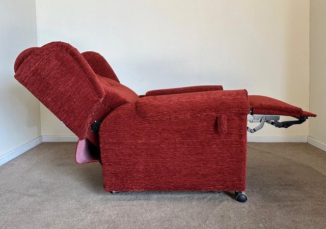 Image 15 of WILLOWBROOK ELECTRIC RISER RECLINER RED CHAIR ~ CAN DELIVER