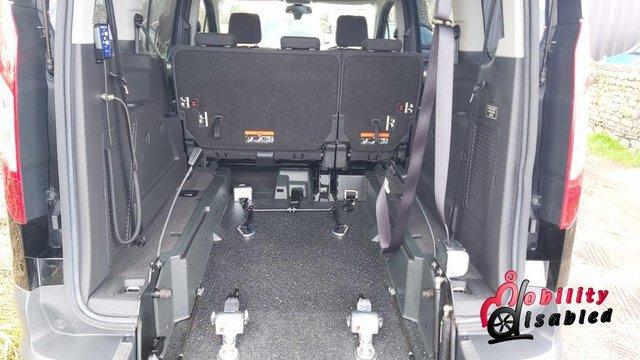 Image 9 of 2017 Ford Grand Tourneo Connect Automatic 5 Seat Wheelchair