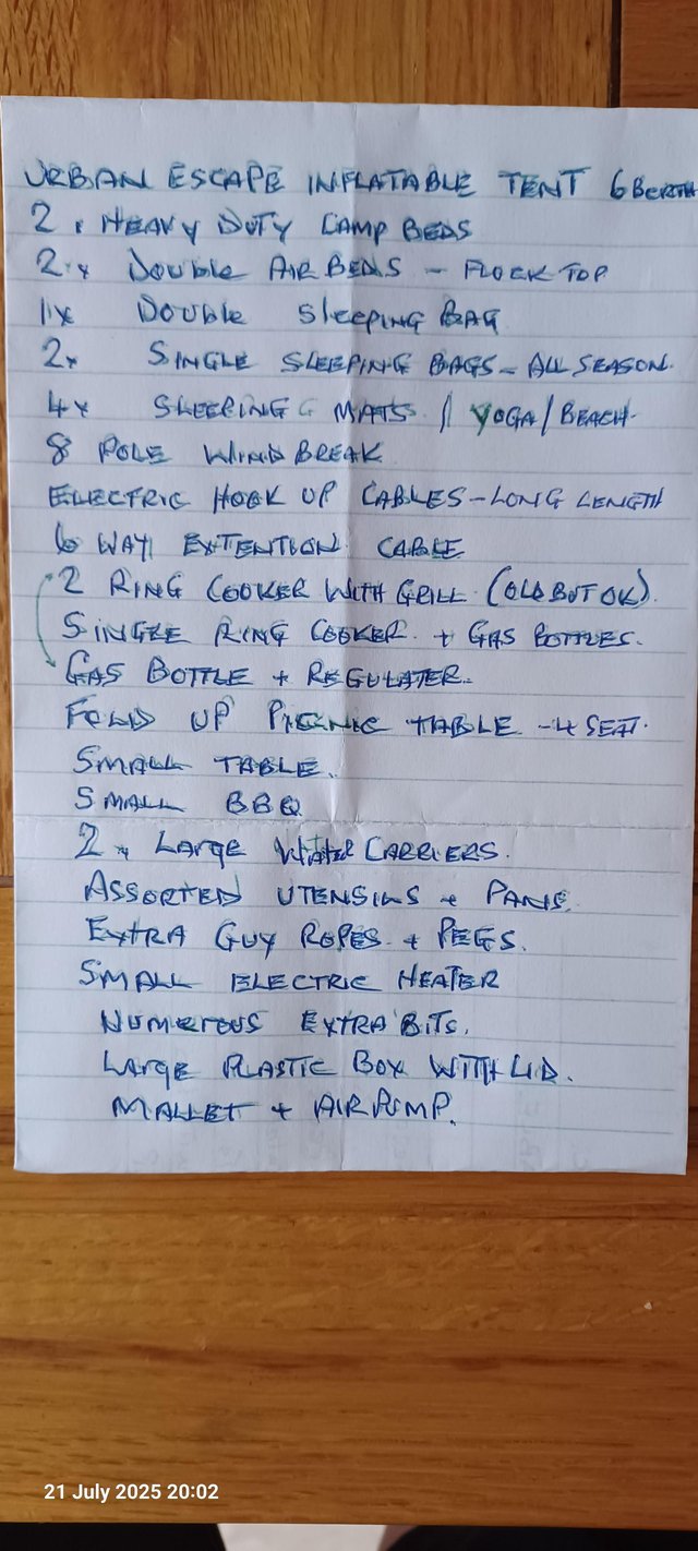 Camping Equipment 6 berth — Sports & Fitness in Harlow