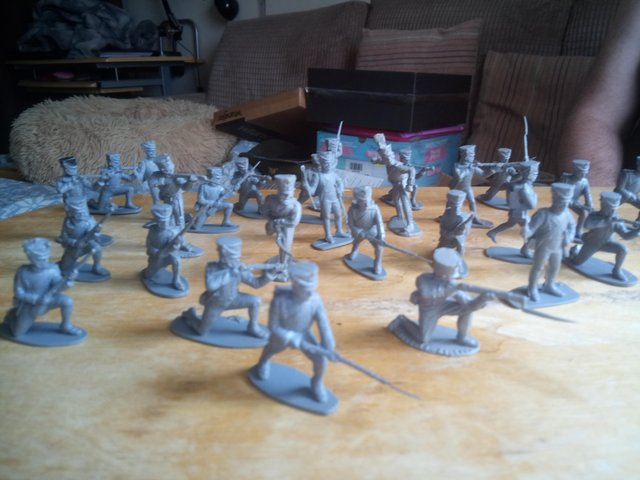 Preview of the first image of AIRFIX NAPOLEON WAR TOY SOLDIERS.