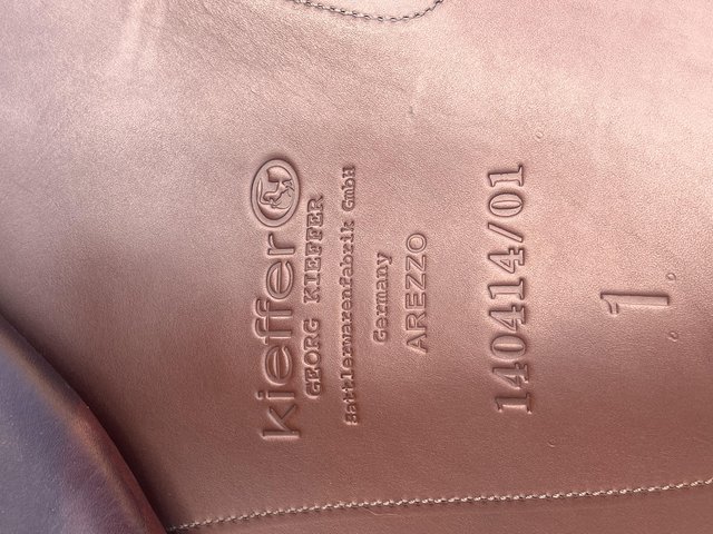 Preview of the first image of Kieffer Jump Saddle AREZZO 17.5“.