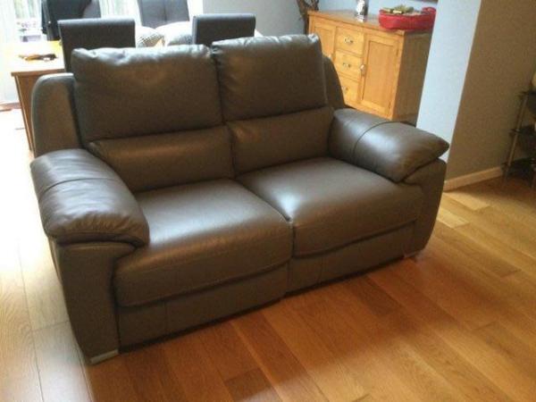 Image 3 of 2 Seater Real Leather Sofa (manual recliners)
