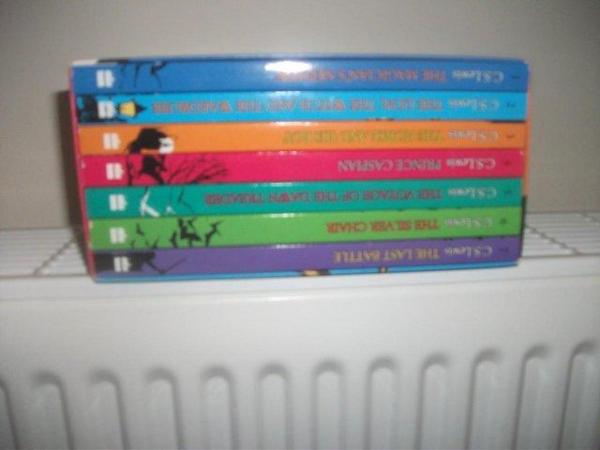 Image 1 of THE CHRONICLES OF NARNIA BOX SET