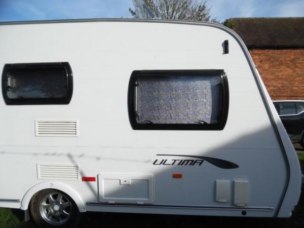Image 28 of 2011 LUNAR ULTIMA 462,2 BERTH,AWNING,MOVER,SUPER COND.