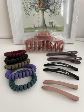 Image 1 of Hair Accessories, Rubber Bands for girl (NEW)
