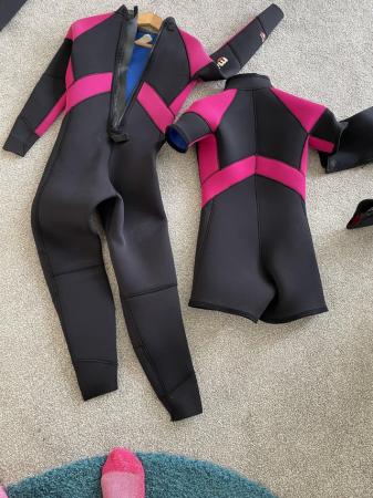 Image 3 of Mares Icelander 5mm full length and 5mm shortie wetsuit