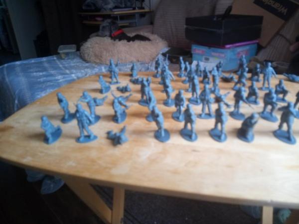 Image 3 of AIRFIX TOY SOLDIERS 1971