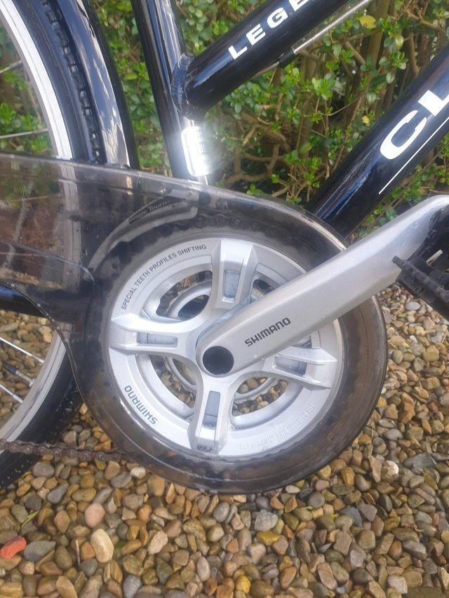 Ladies claud butler hybrid bike - £95 no offers
