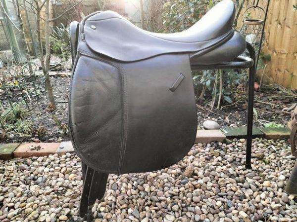 Image 1 of Ideal VSD black leather saddle 18"