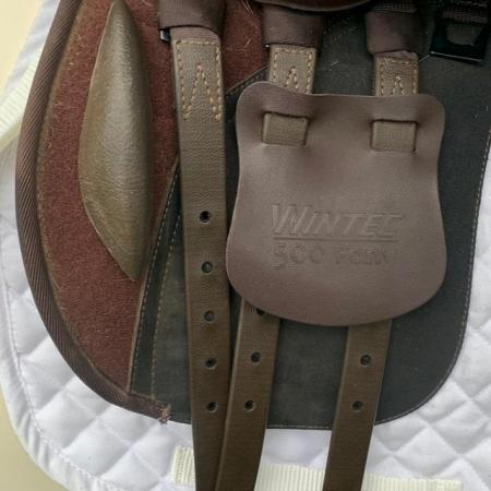 Image 4 of Wintec 15 inch 500 model pony saddle