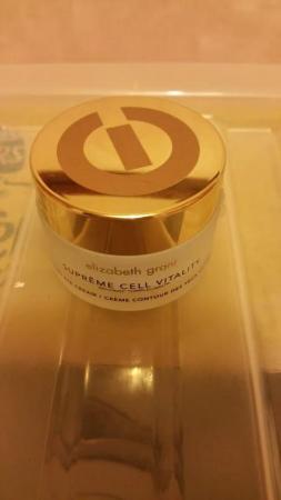 Image 1 of Brand new Elizabeth Grant supreme cell vitality eye cream