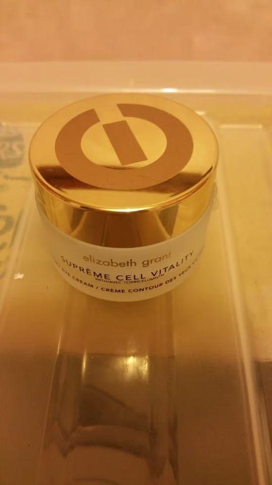 Preview of the first image of Brand new Elizabeth Grant supreme cell vitality eye cream.