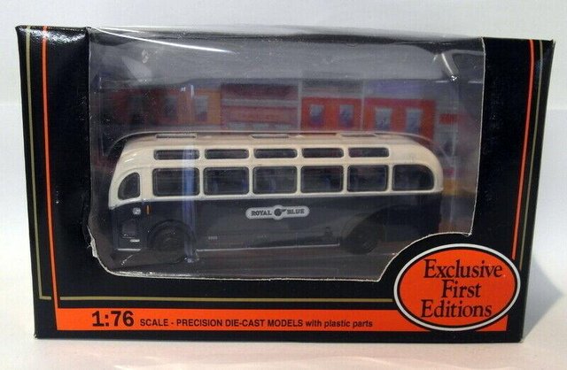 Preview of the first image of Royal Blue coach diecast model by EFE.