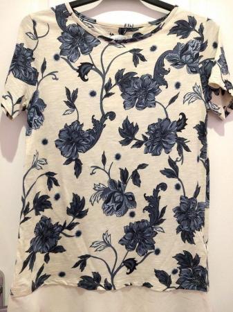 Image 3 of New Marks and Spencer Per Una UK 6 Summer Top Tunic