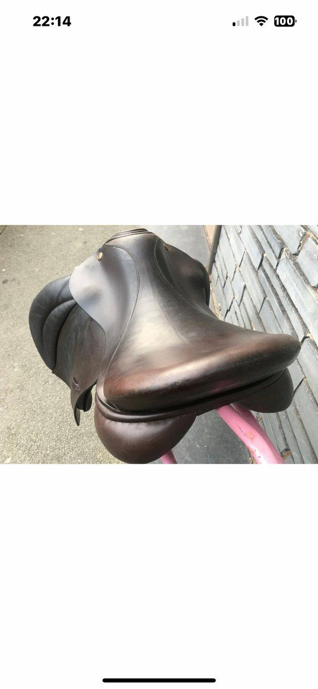 Preview of the first image of 17” MW Symmonds Cambridge GP Saddle - Brown.