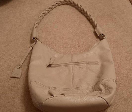 Image 2 of Cream Leather Ladies Hotter Handbag