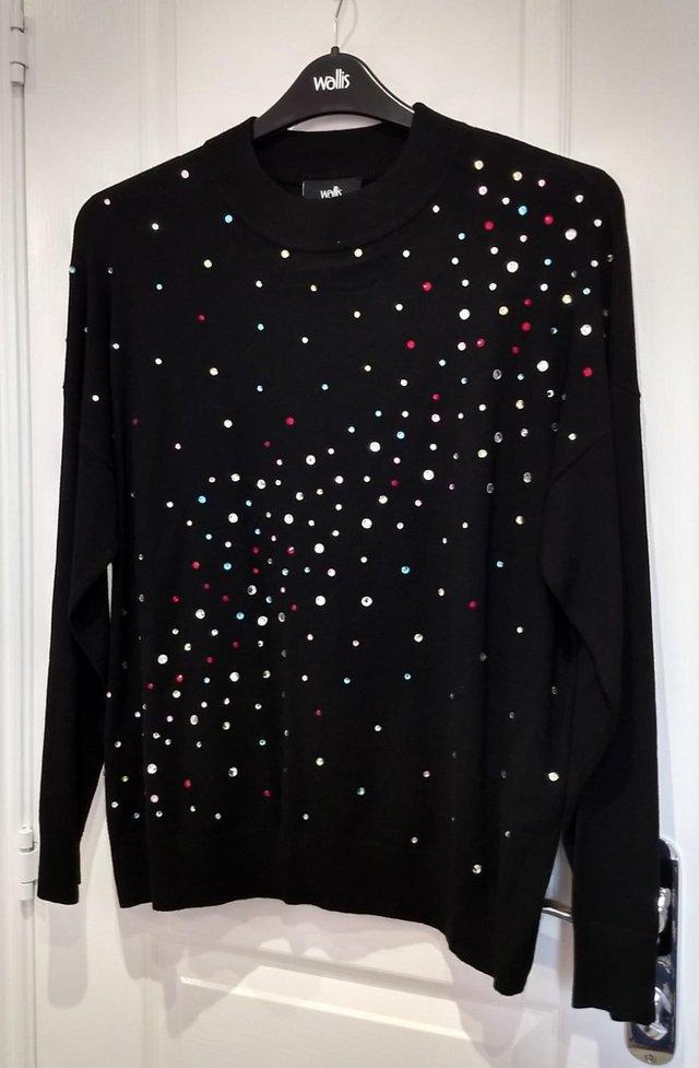 Preview of the first image of New Women's Wallis Black Glitter Detail Jumper Medium 12-14.