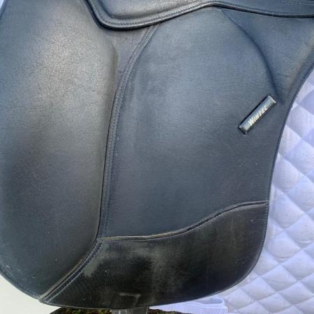 Image 3 of Wintec 17 inch Pro Dressage ContourBloc saddle (S3025)
