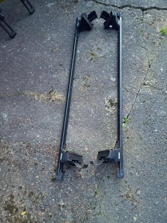 Image 2 of Thule roof bars and foot pack suitable for Renault Scenic