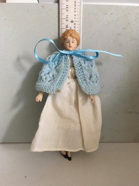 Preview of the first image of Pretty Vintage dolls house doll.