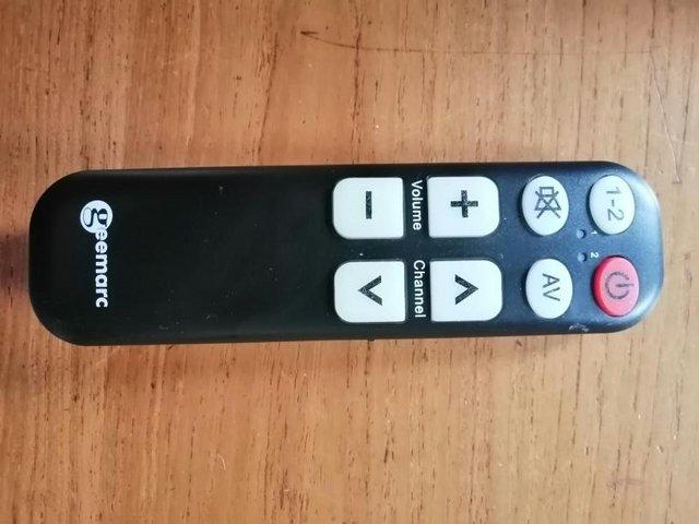 Preview of the first image of Geemarc Easy TV 5 Remote Control.