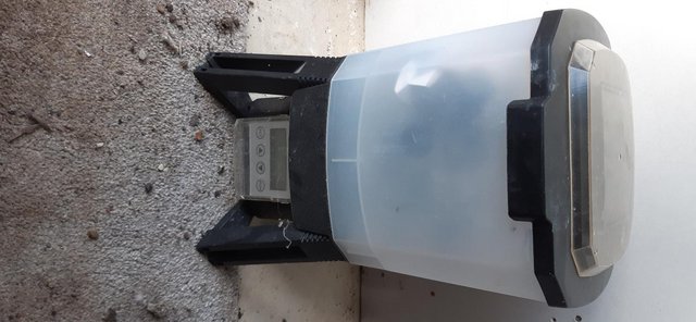 Image 1 of Solar Automatic Fish Feeder SF-1