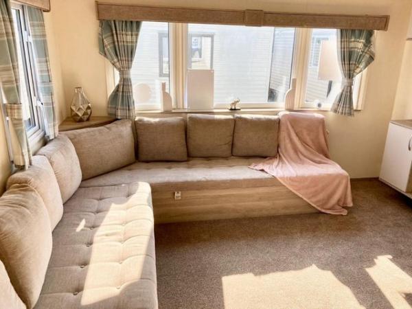 Image 1 of 3 Bedroom Furnished Caravan - Great Condition * Felixstowe *