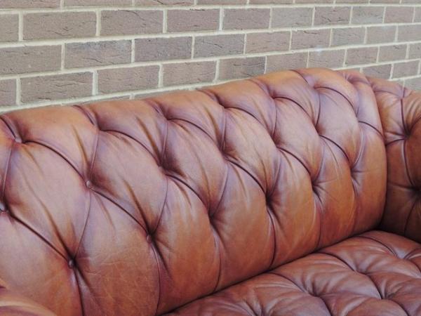 Image 10 of Chesterfield Tetrad Oskar Sofa (Delivery)