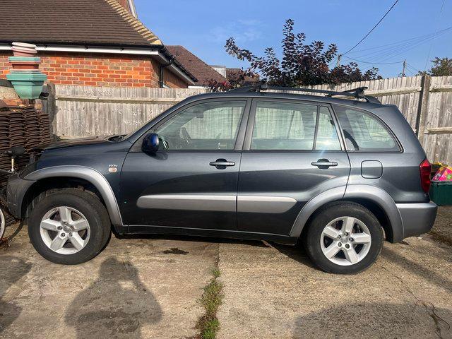 Preview of the first image of Toyota RAV4 1AZ-FE2004 spares and repairs.