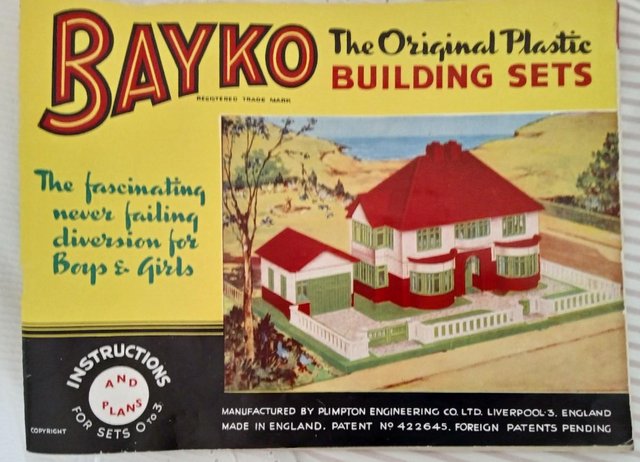 Preview of the first image of Bayko No 3 Building set with instruction leaflet.