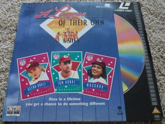 Preview of the first image of A League of their Own, Laserdisc (1992).