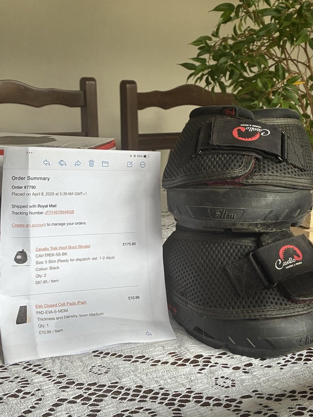 Cavello trek black hoof boots — photo 2 of 3