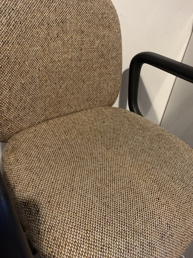 Preview of the first image of Office Computer Swivel Chair.